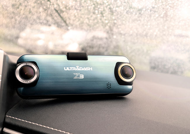 ultradash z3 dash cam on the dashboard