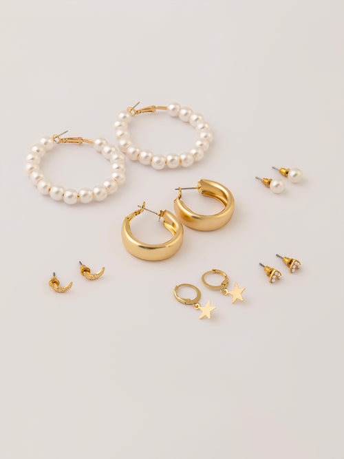 Classic embellished Earrings set