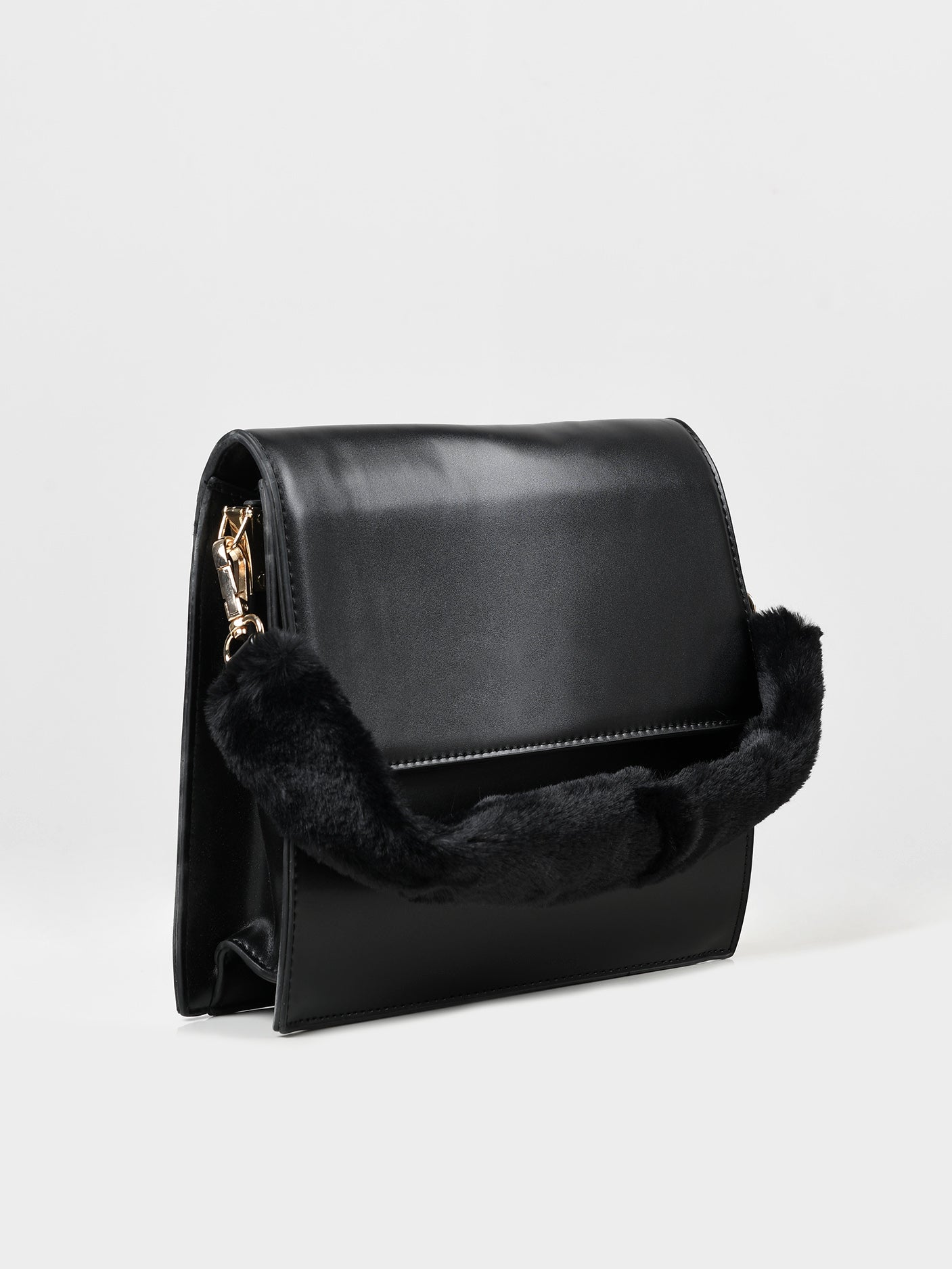 faux fur handle bag