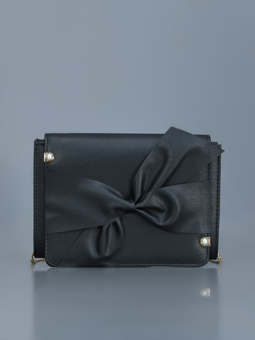 Bowtie Clutch