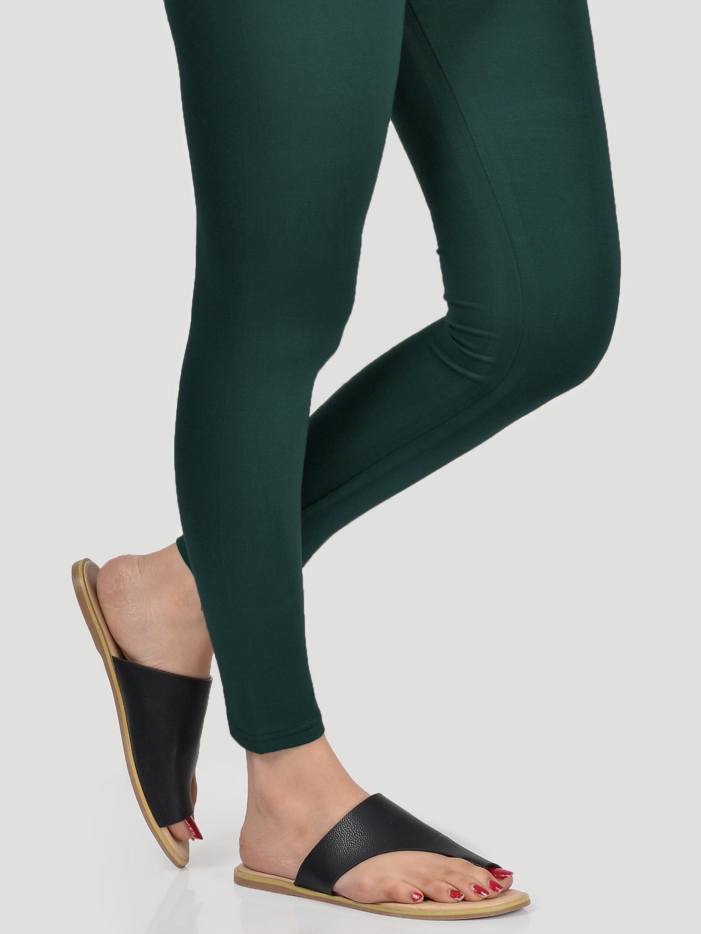 Buy Green Leggings for Women by LYRA Online | Ajio.com