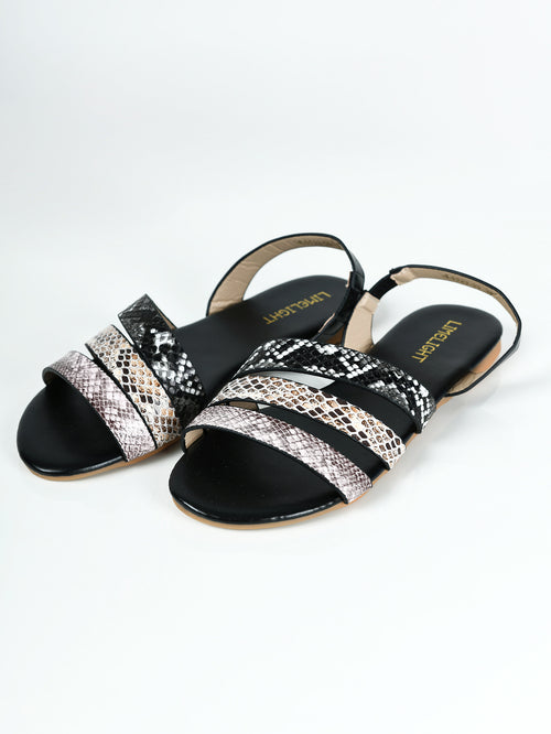 Textured Sandals - Black and White