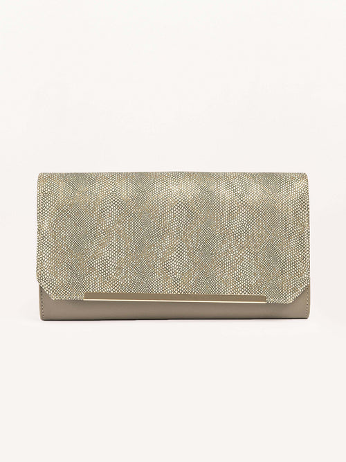 Classy Clutch