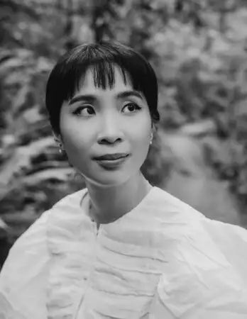 Ling Ling Huang, Author of Natural Beauty