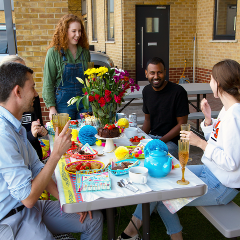 Office yard party - Talking Tables