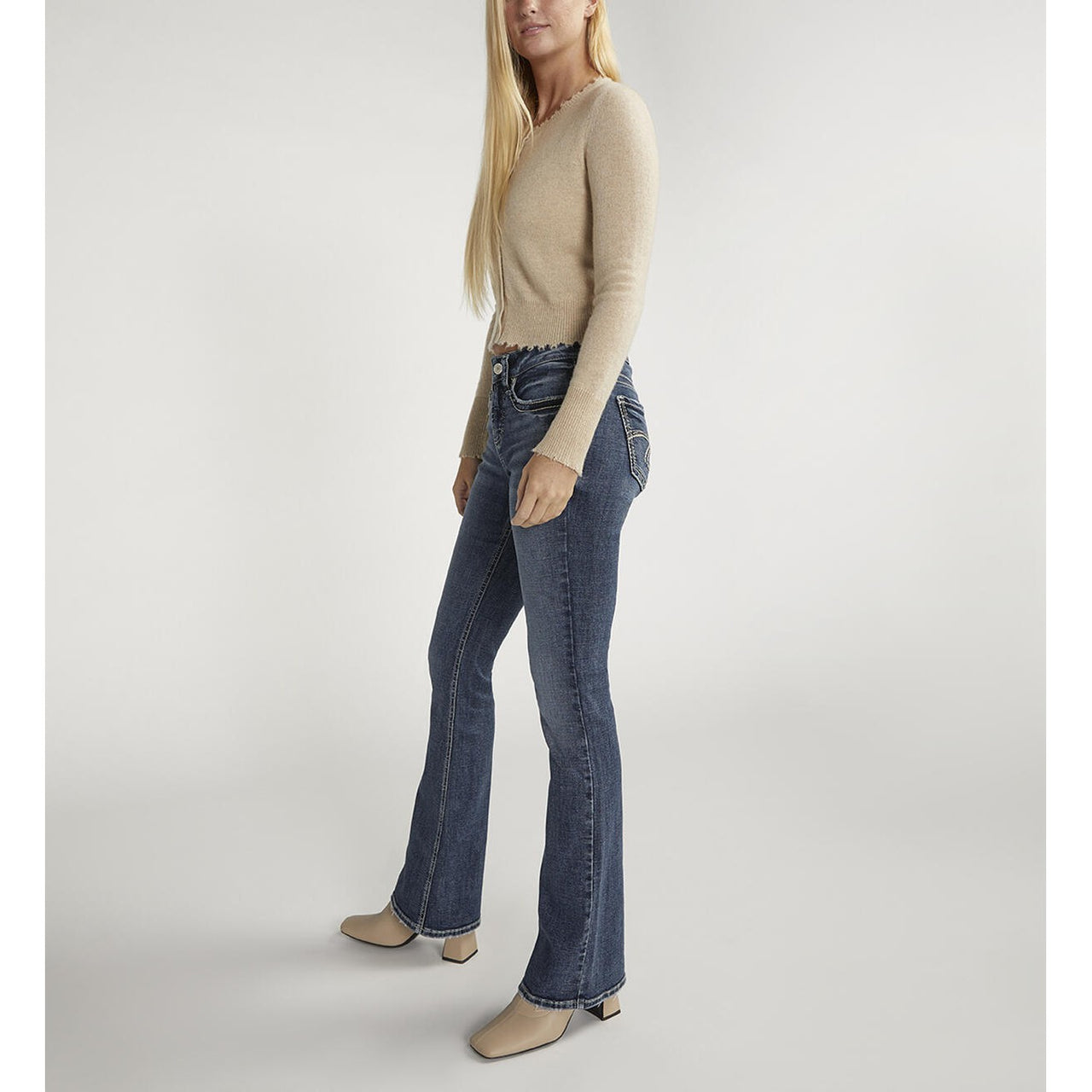 Silver Women's Suki Mid Rise Slim Bootcut Jeans