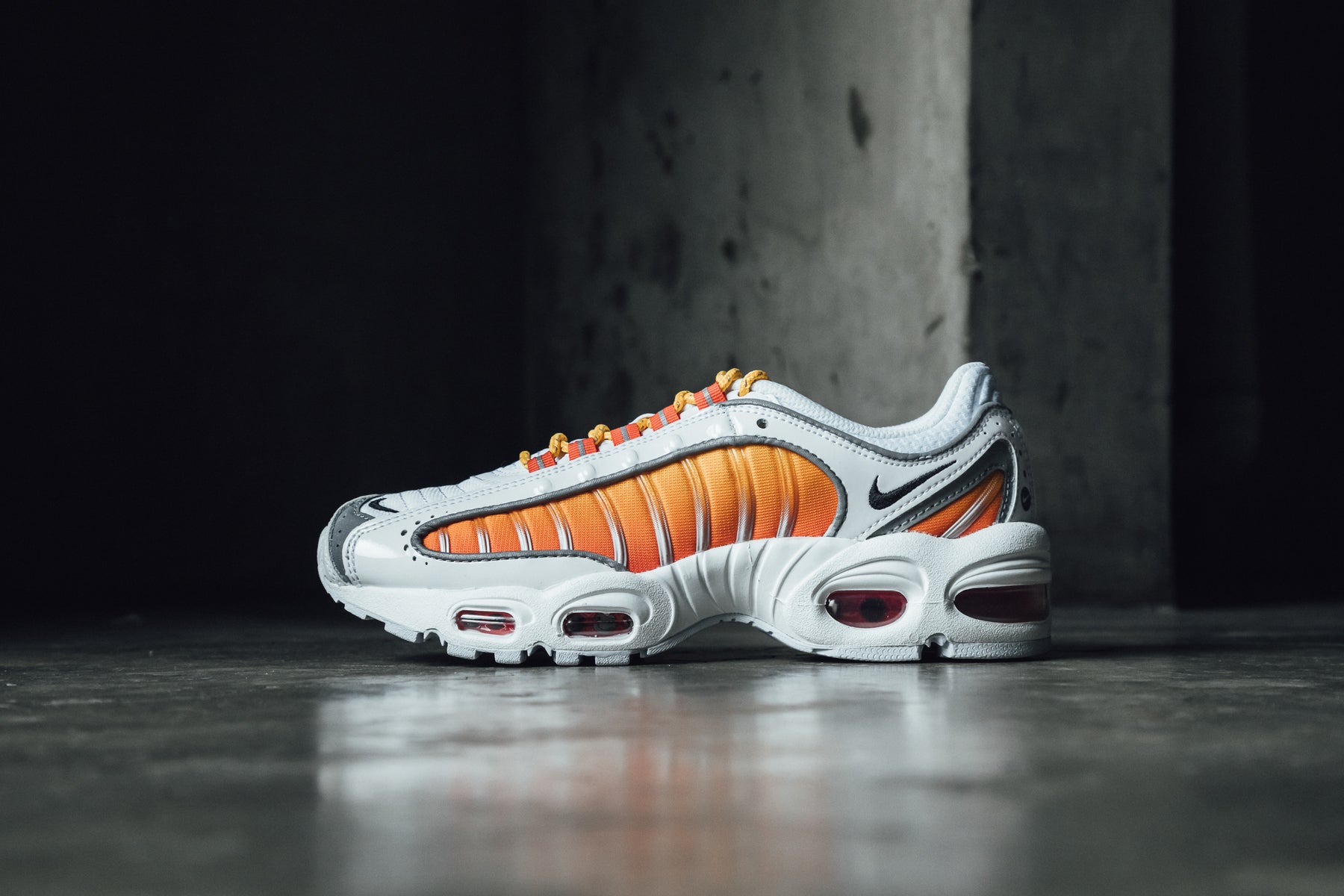 nike air max tailwind 4 sunset