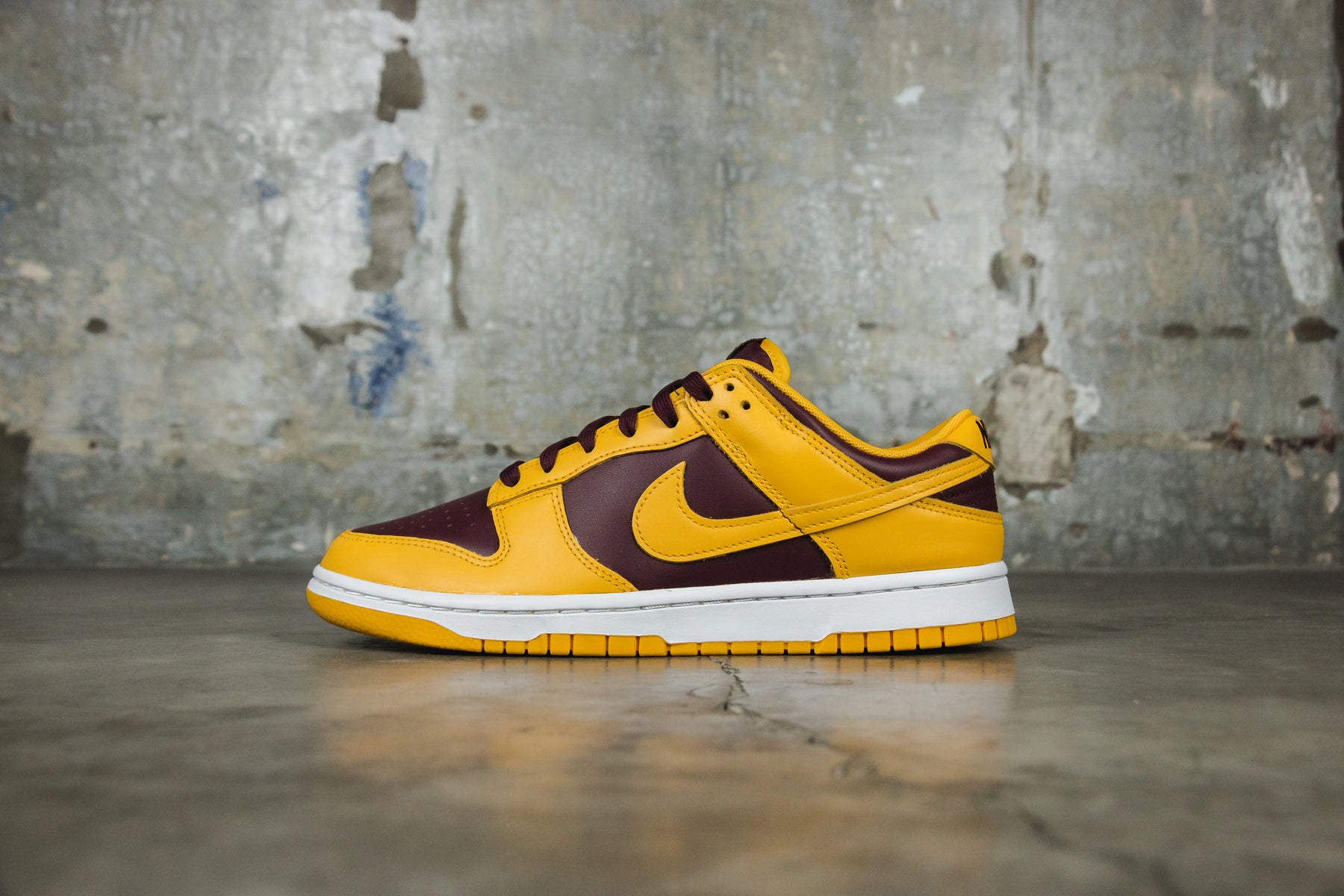 Nike Dunk Low Retro 'University Gold and Deep Maroon' – Lust México