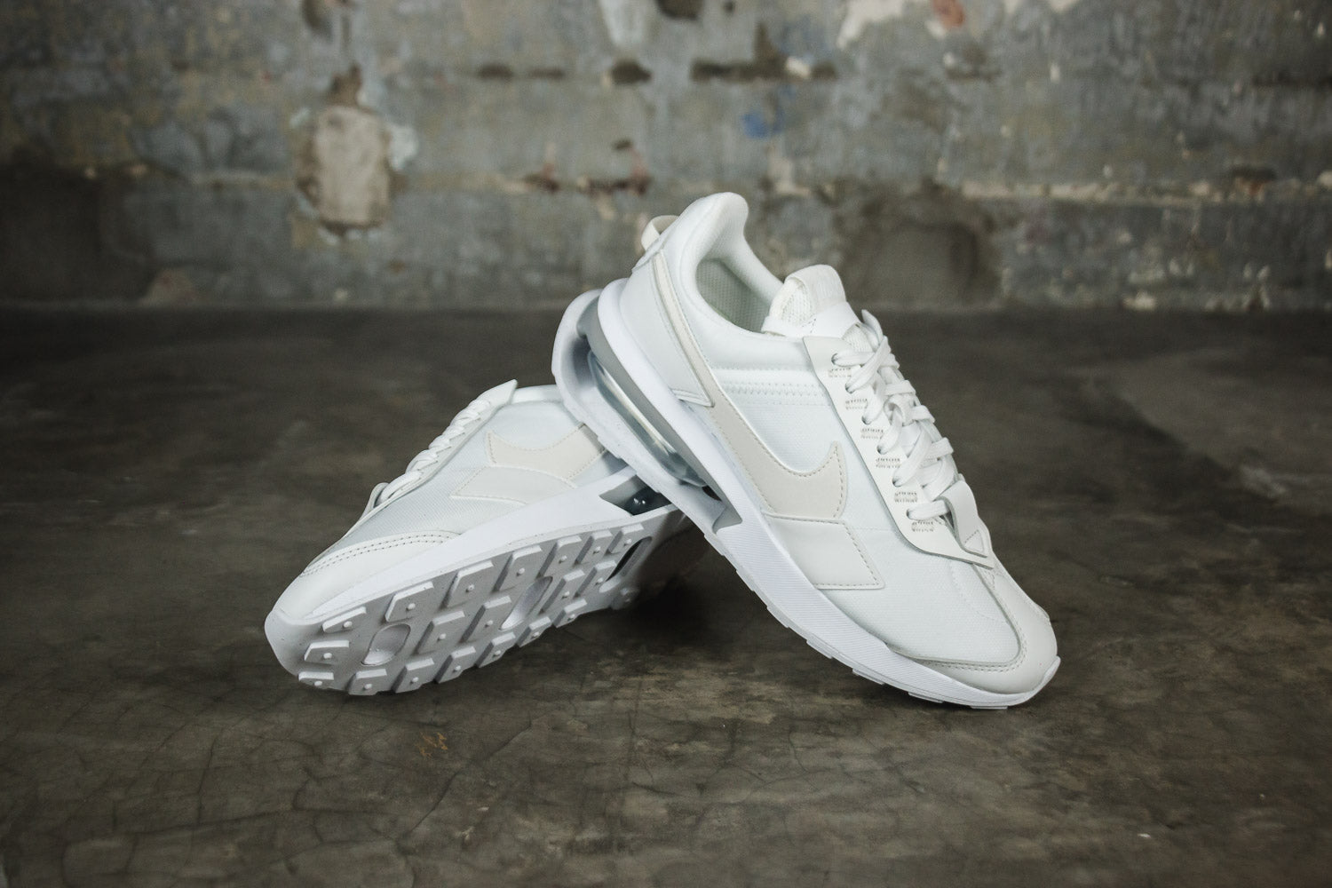 nike air max pre-day lx women's