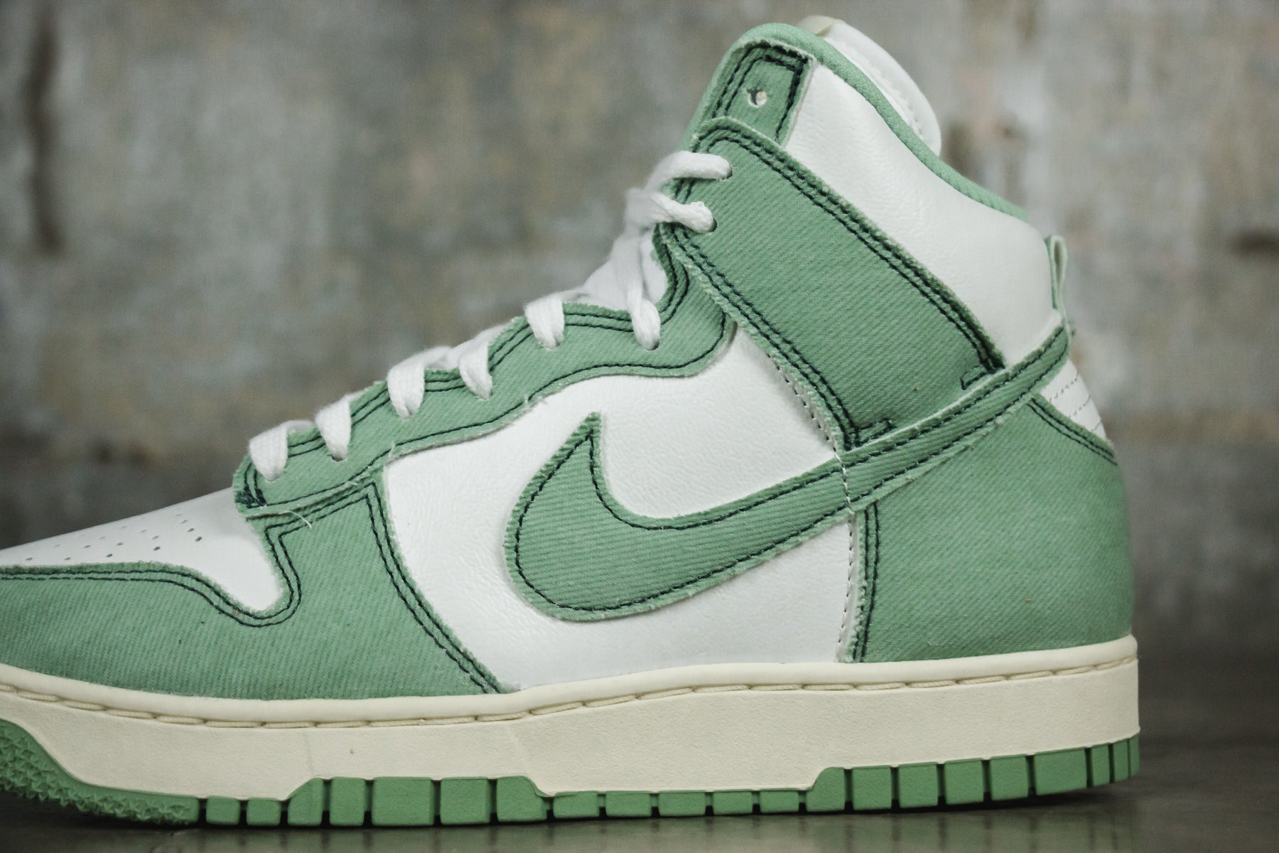 nike dunk green denim