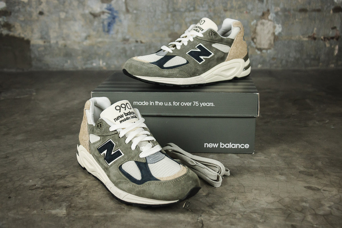 New Balance 990 V2 Olive Suede M990 GB2 スニーカー | endageism.com