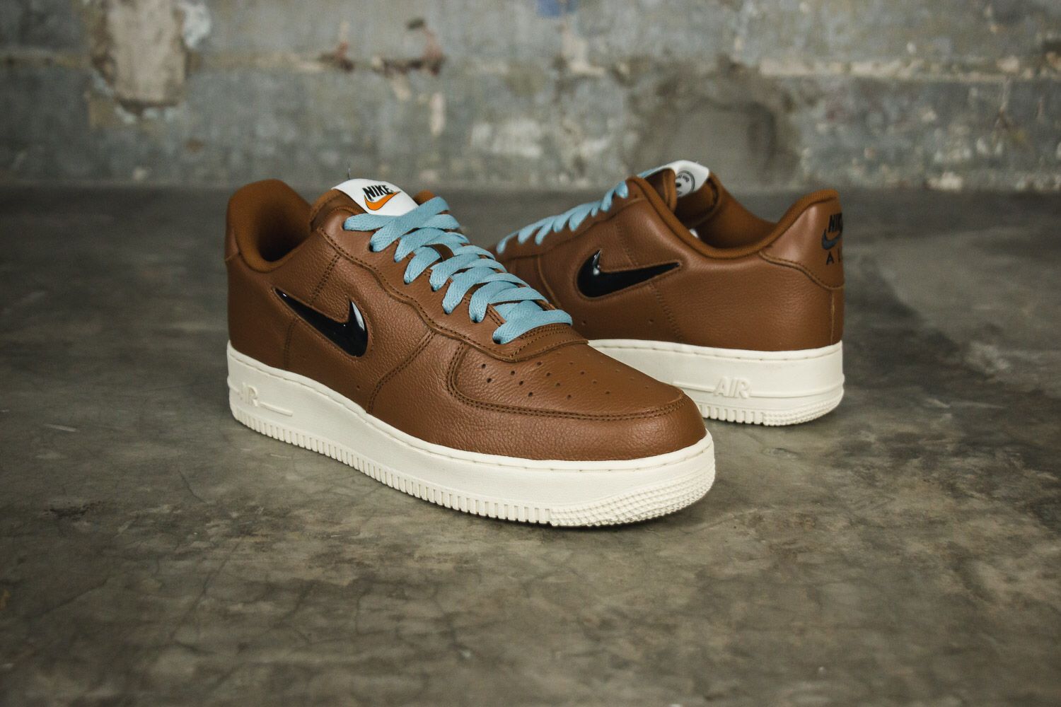 nike air force 1 pecan