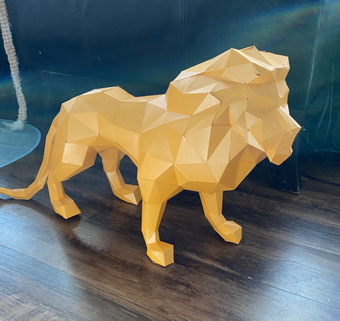 Papercraft World - 3D Papercraft Standing Lion 3D Model (Ages 12+)