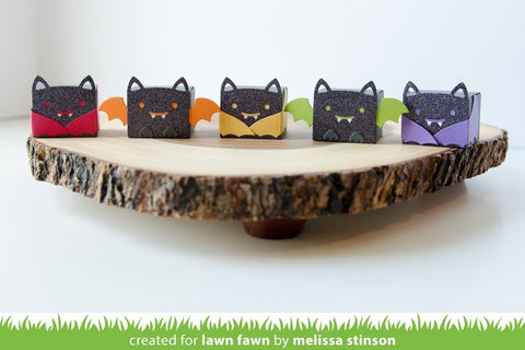 Lawn Fawn - Tiny Gift Box Bat Add-On Dies – Arts and Crafts Supplies Online  Australia