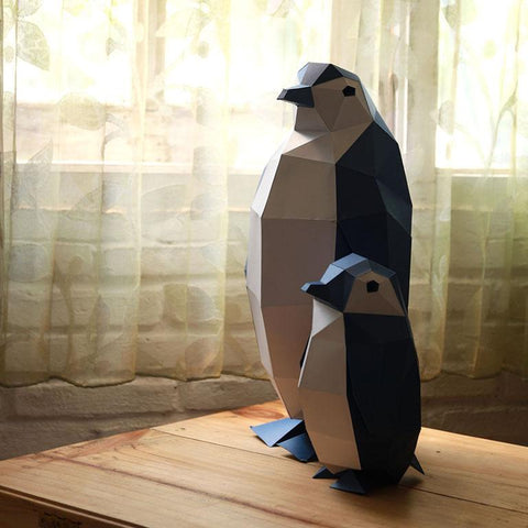 Papercraft World - 3D Papercraft Wall Penguins (Ages 12+)