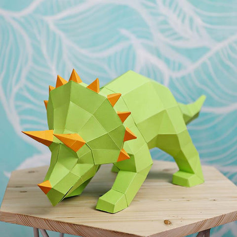 Papercraft World - 3D Papercraft Triceratops 3D Paper Model, Lamp (Ages 12+)