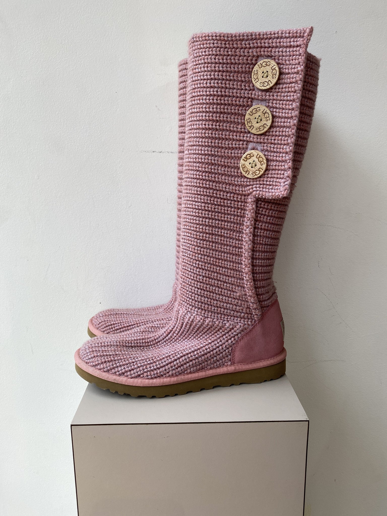 pink knit boots