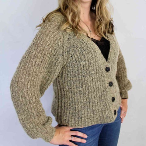 Zephyros Cardigan designed by Megan Gonzalez.