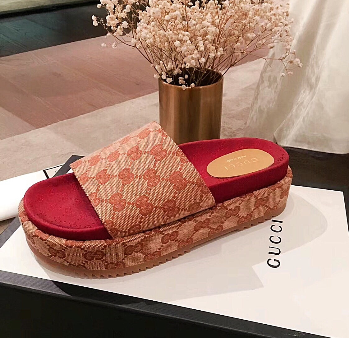 gucci angelina logo canvas flatform slides