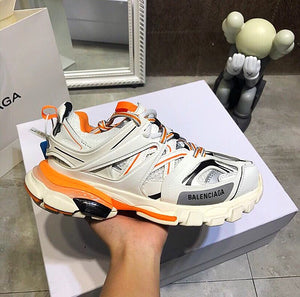 Buy Replica BALENCIAGA TRIPLE S BLACK/GREY/RED - Buy Designer Bags,  Sunglasses, Shoes, Clothing, Headphone & Earphone, Watch - KKMall