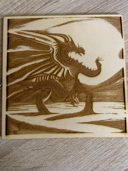 Dragon-dancing-on-wood