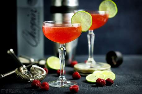 Strawberry shrub cocktail recipe using Purely drinking vinegar cocktail mixer