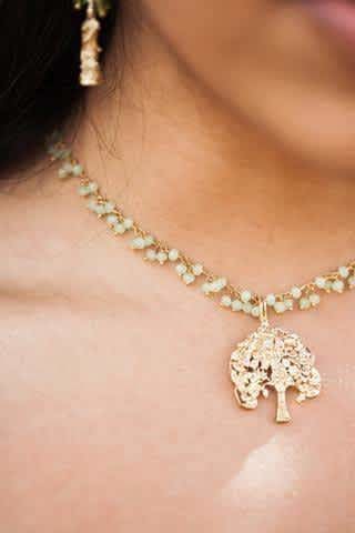 a close up of a necklace