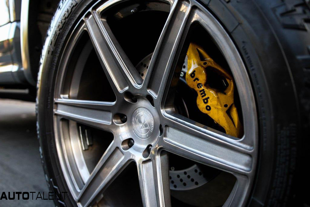 closeup of Avant Garde AGL22 mono block forged wheel with Brembo Brake