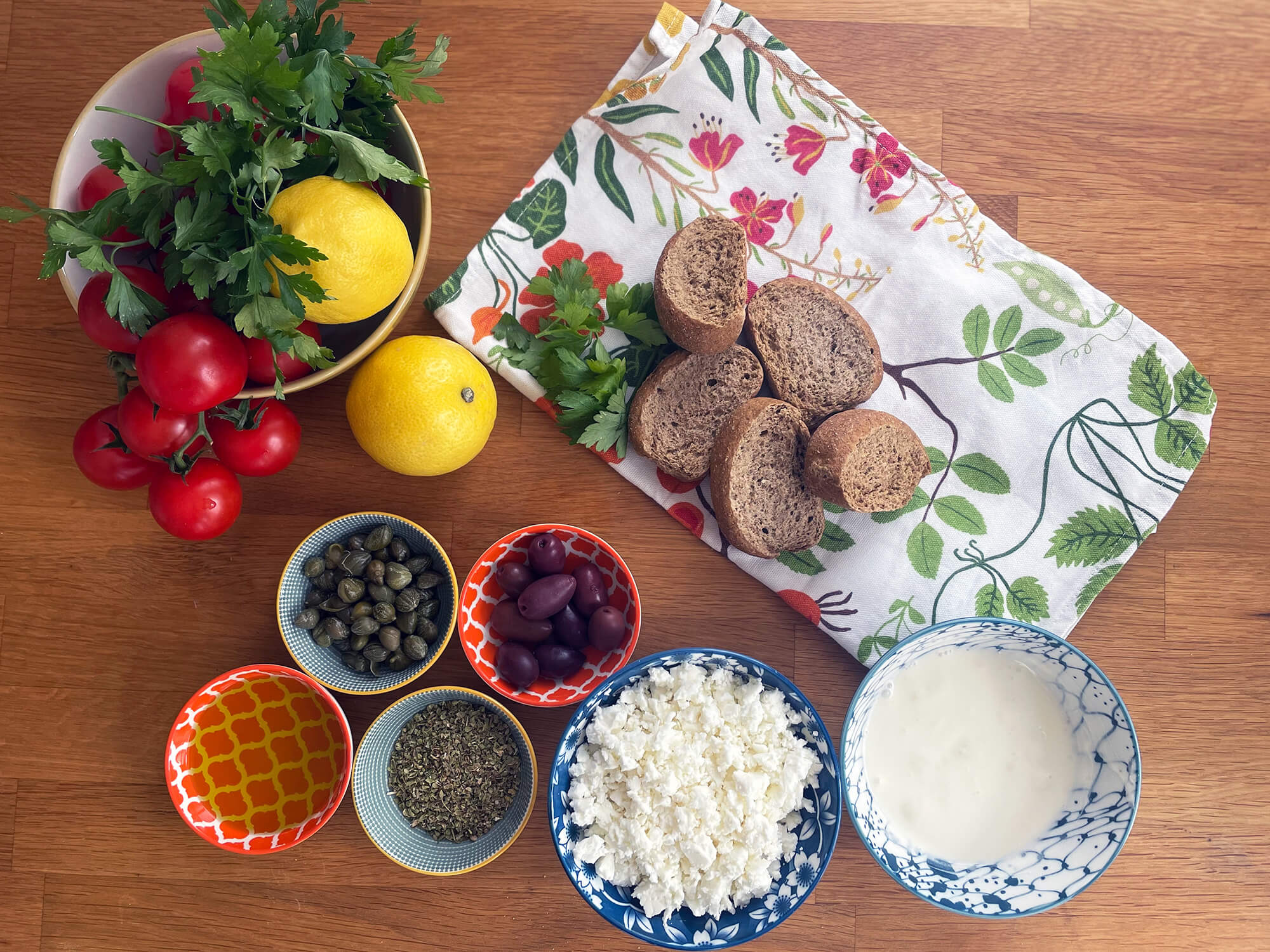 greek food, mediterranean diet, dakos salad, greek tomatoes