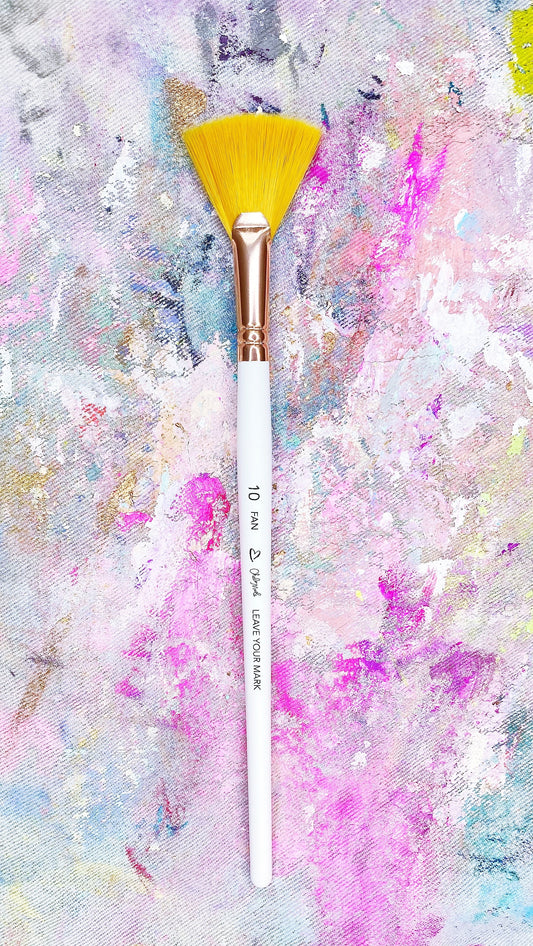 What is a mop brush? 🖌️👩‍🎨 #art #painting #paintbrush