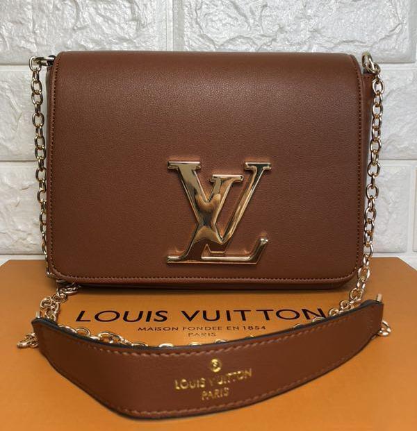 Louis Vuitton LV Women Leather Fashion Chain Crossbody Shoulder Bag Satchel