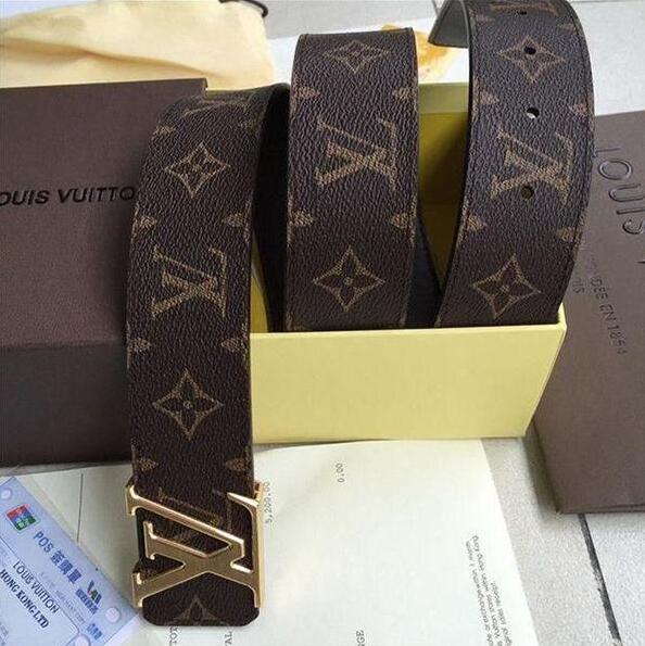 Louis Vuitton Ceinture LV Monogram Leather Belt