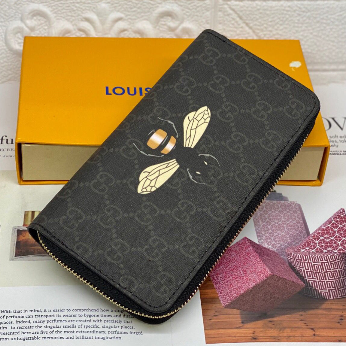 GG Classic Leather Print Wallet Purse