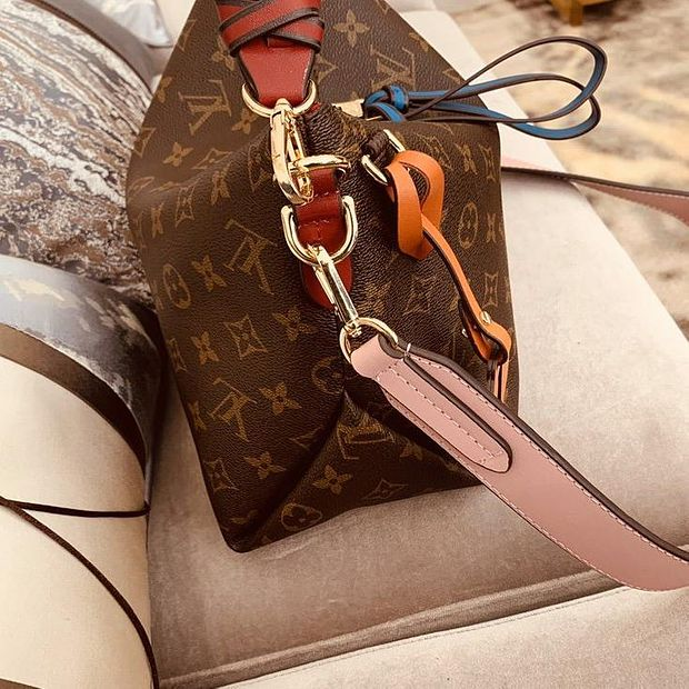 LV Louis Vuitton Beaubourg Hobo Women Shopping Bag Leather Handbag Tote Satchel Crossbody Shoulder B