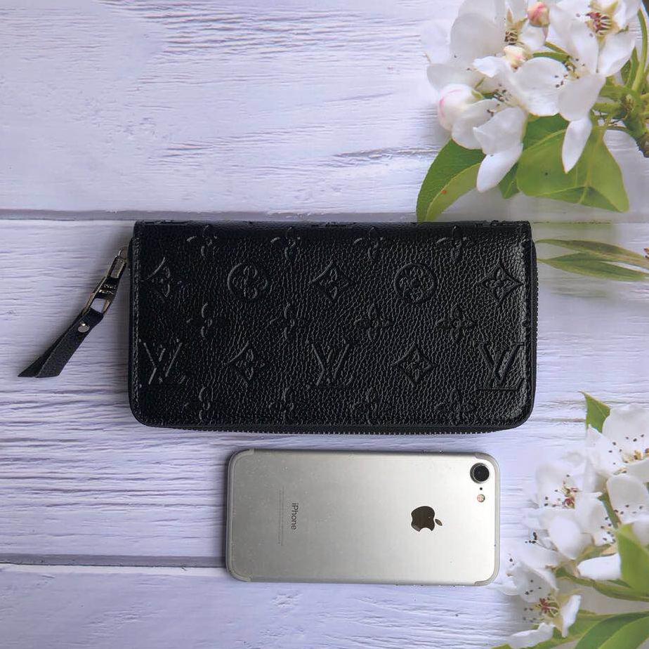 Louis Vuitton Clutch Bag Wristlet LV Classic Women Leather Embossing High Quality Wallet Purse