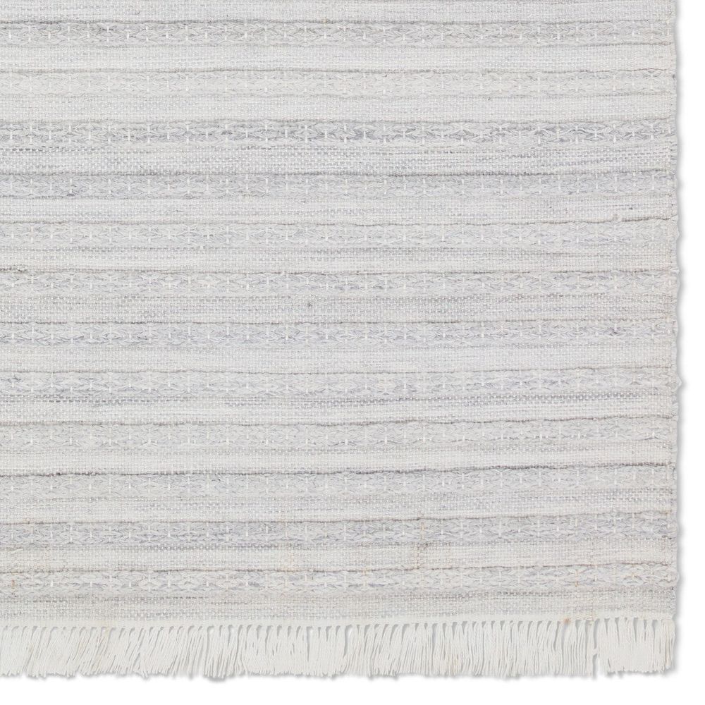 10'X14' Tobias Solid Area Rug in Light Gray/ Cream