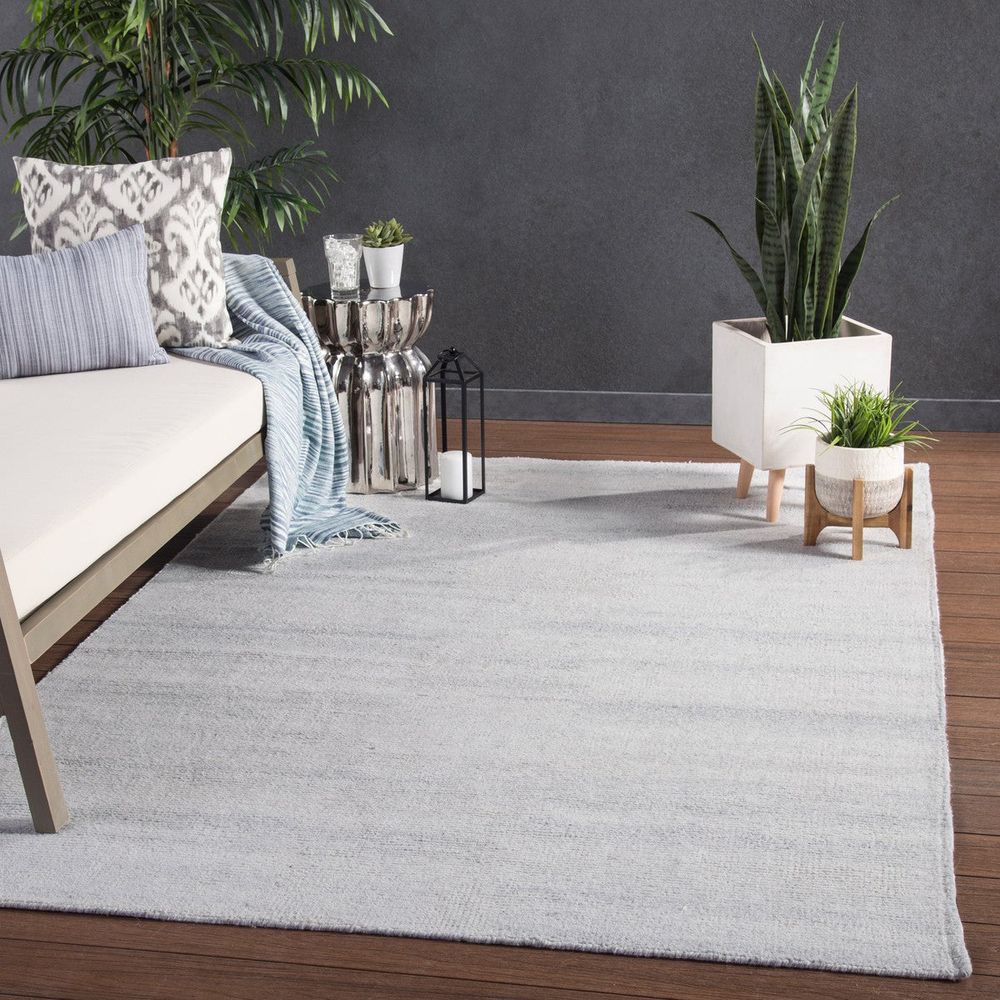 12'X15' Henshaw Solid Silver/Gray Area Rug
