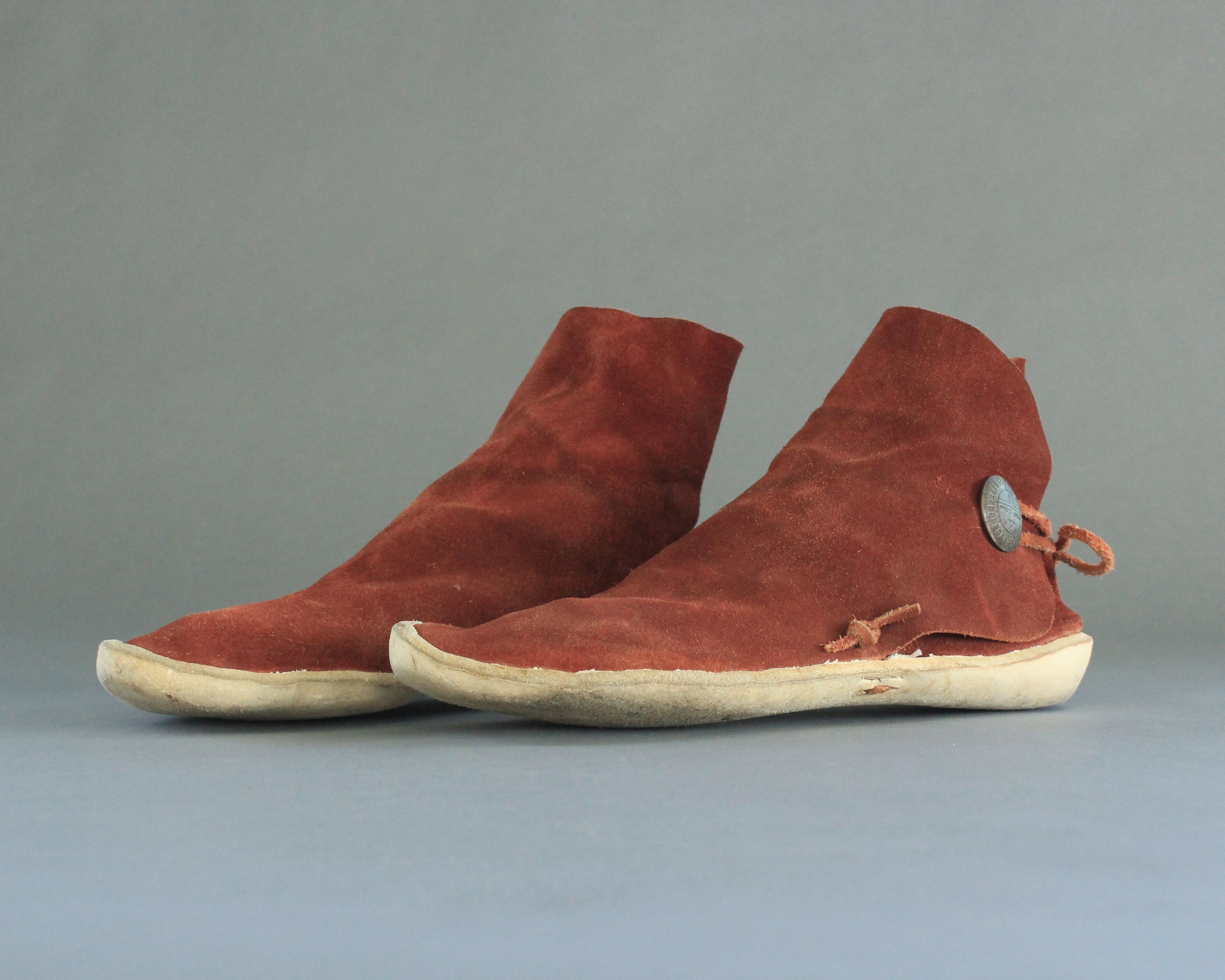 moccasins high top