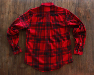 Red and black wool plaid shirt men's size small