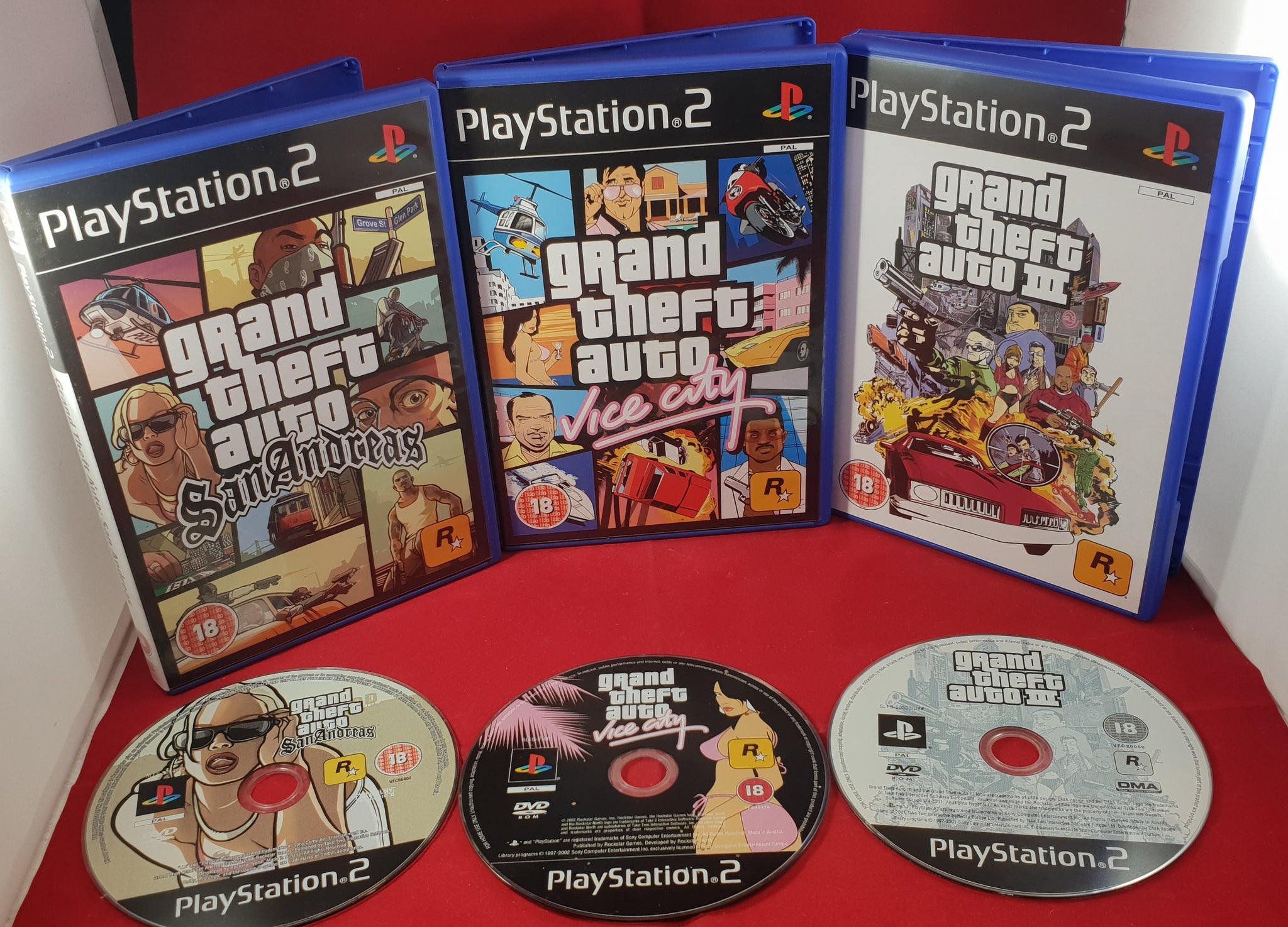 Gta trilogy definitive купить. Grand Theft auto Trilogy пс4. GTA Trilogy ps2. GTA Trilogy ps4 диск. Grand Theft auto: the Trilogy ps5 диск.