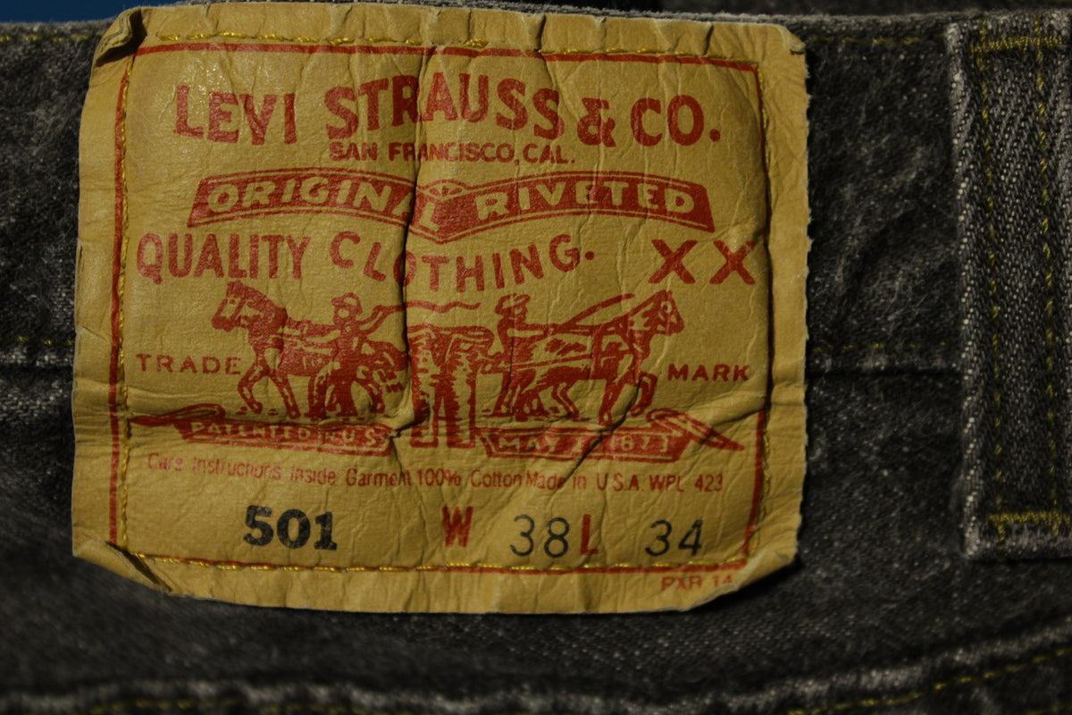 Levis Very RARE!! 501-0658 80s Made In USA Black Jeans Button Fly Blan –  thefuzzyfelt