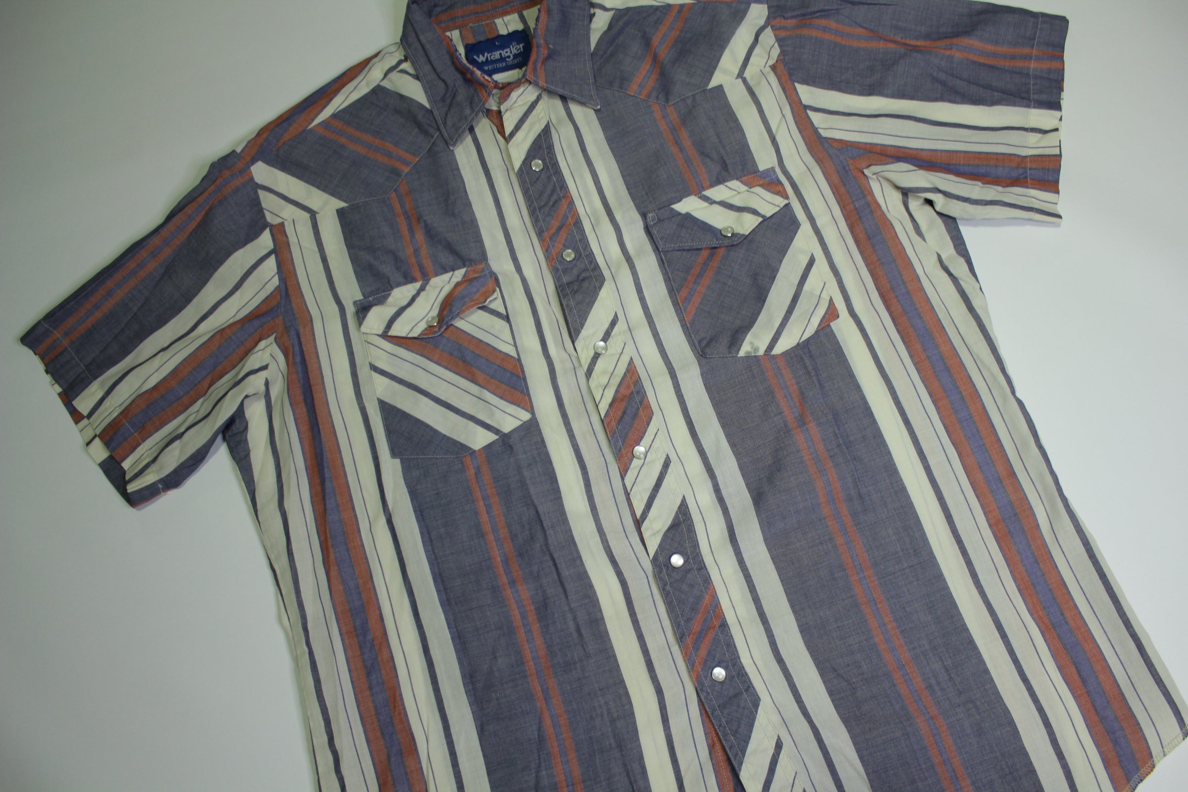 Wrangler Striped Pearl Snap Button Up Vintage 90's Short Sleeve Wester –  thefuzzyfelt