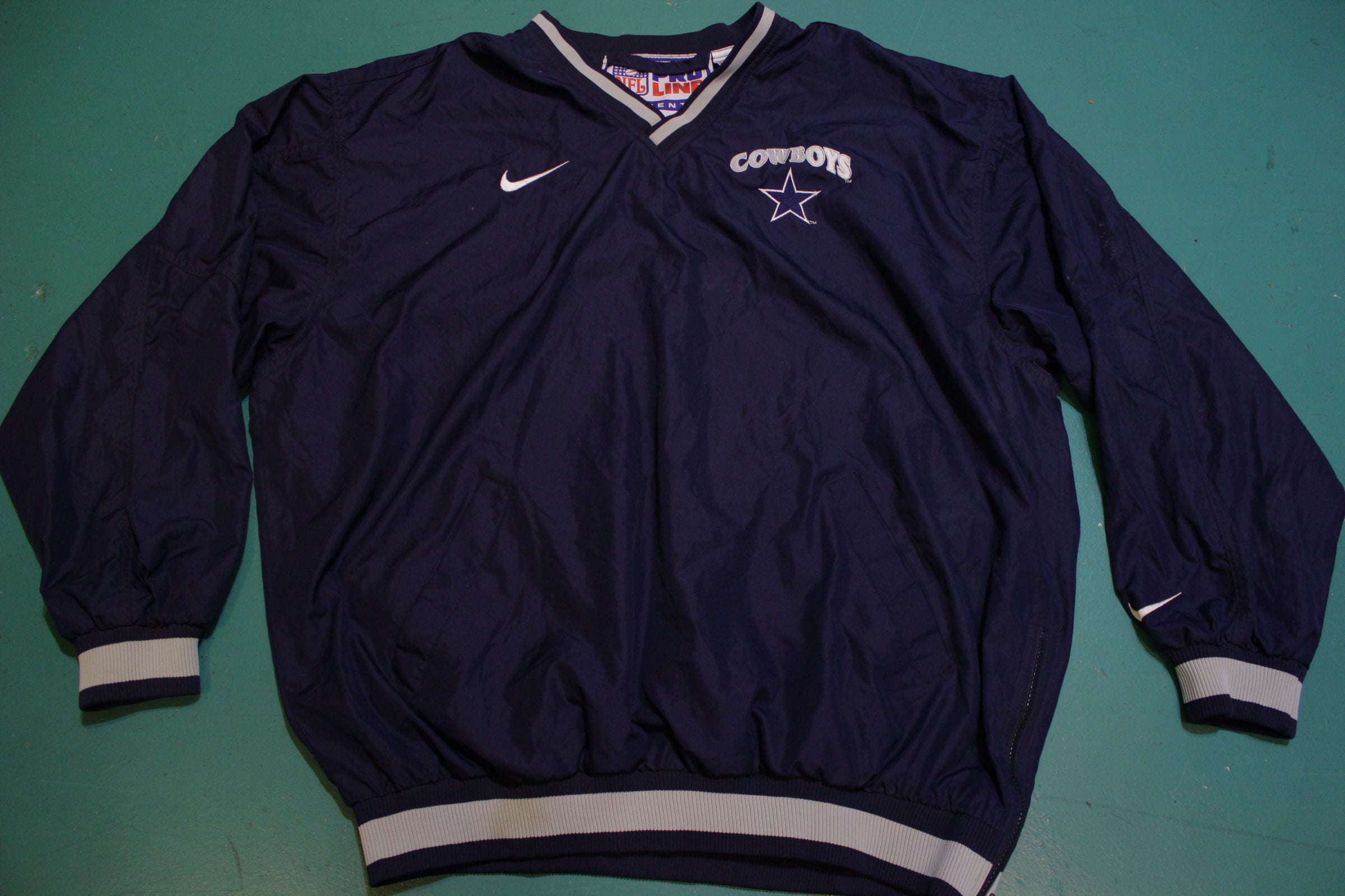 Dallas Cowboys Pro Line V-Neck Nike Vintage Pullover Windbreaker J – thefuzzyfelt
