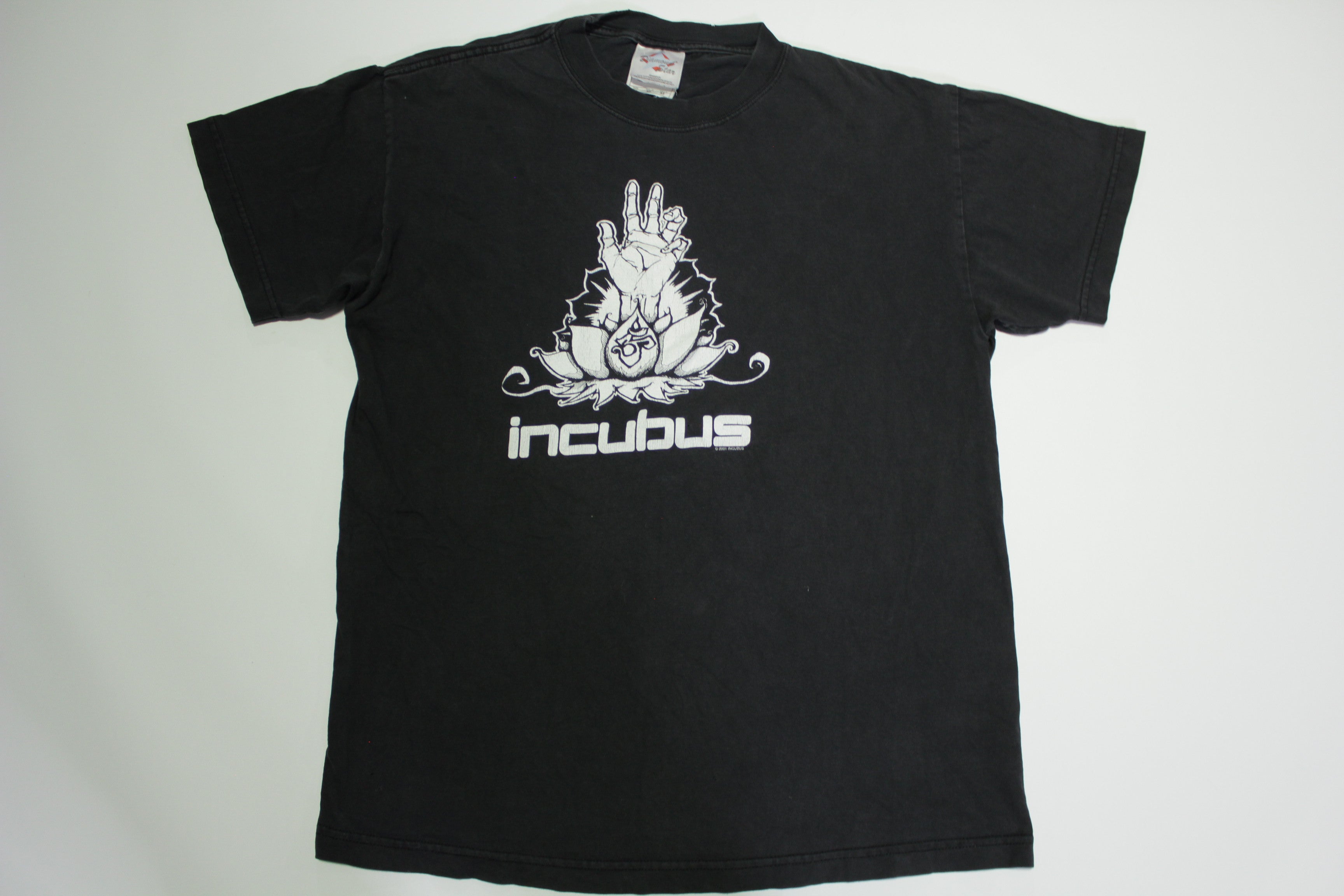 Incubus 2001 Vintage Y2K Tour Concert Band T-Shirt – thefuzzyfelt