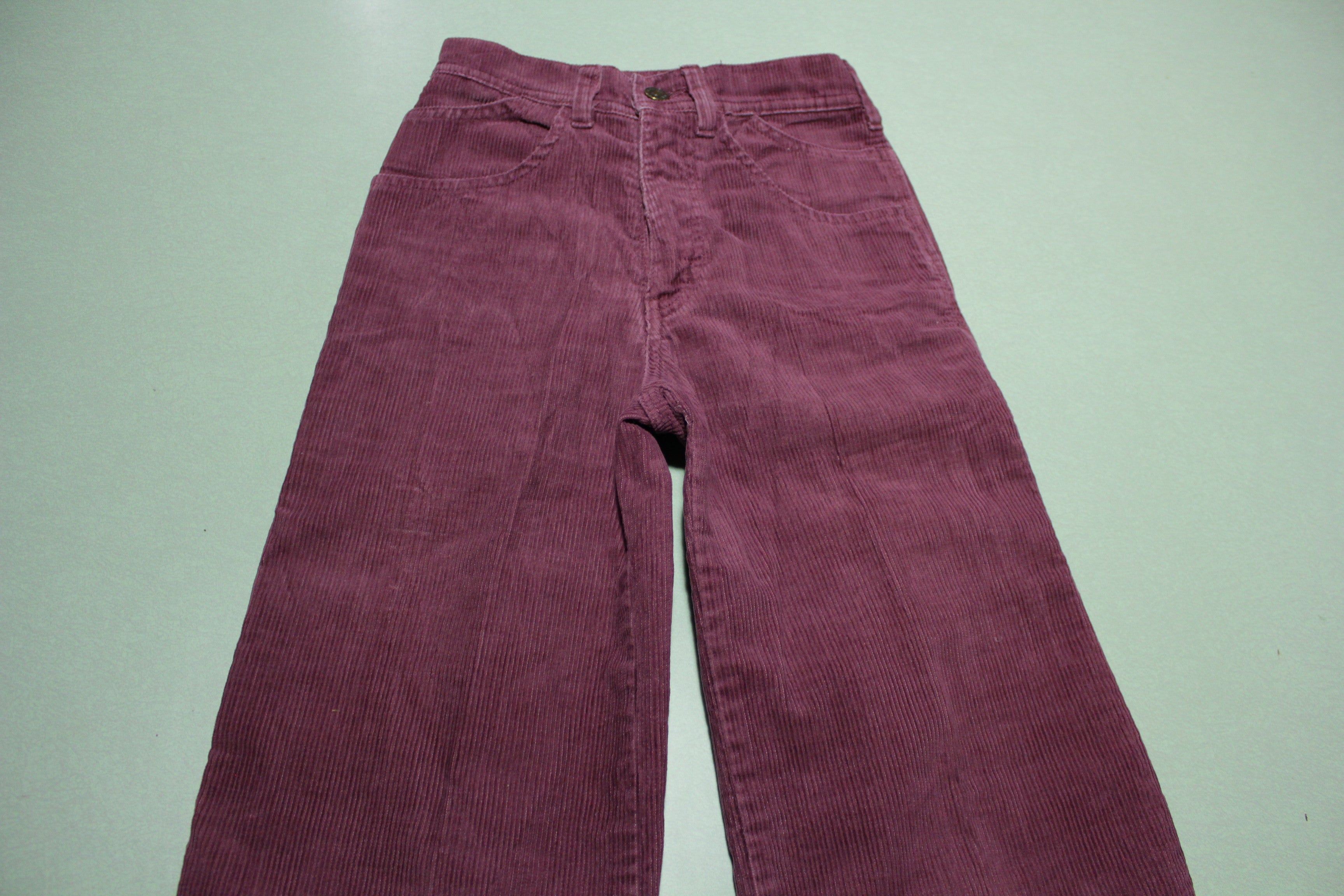 Lawman Corduroy Vintage 70's Talon 42 Bell Bottom Pink Purple