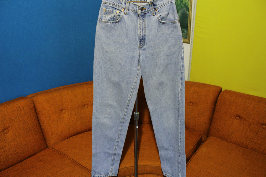 levi jeans 550 womens