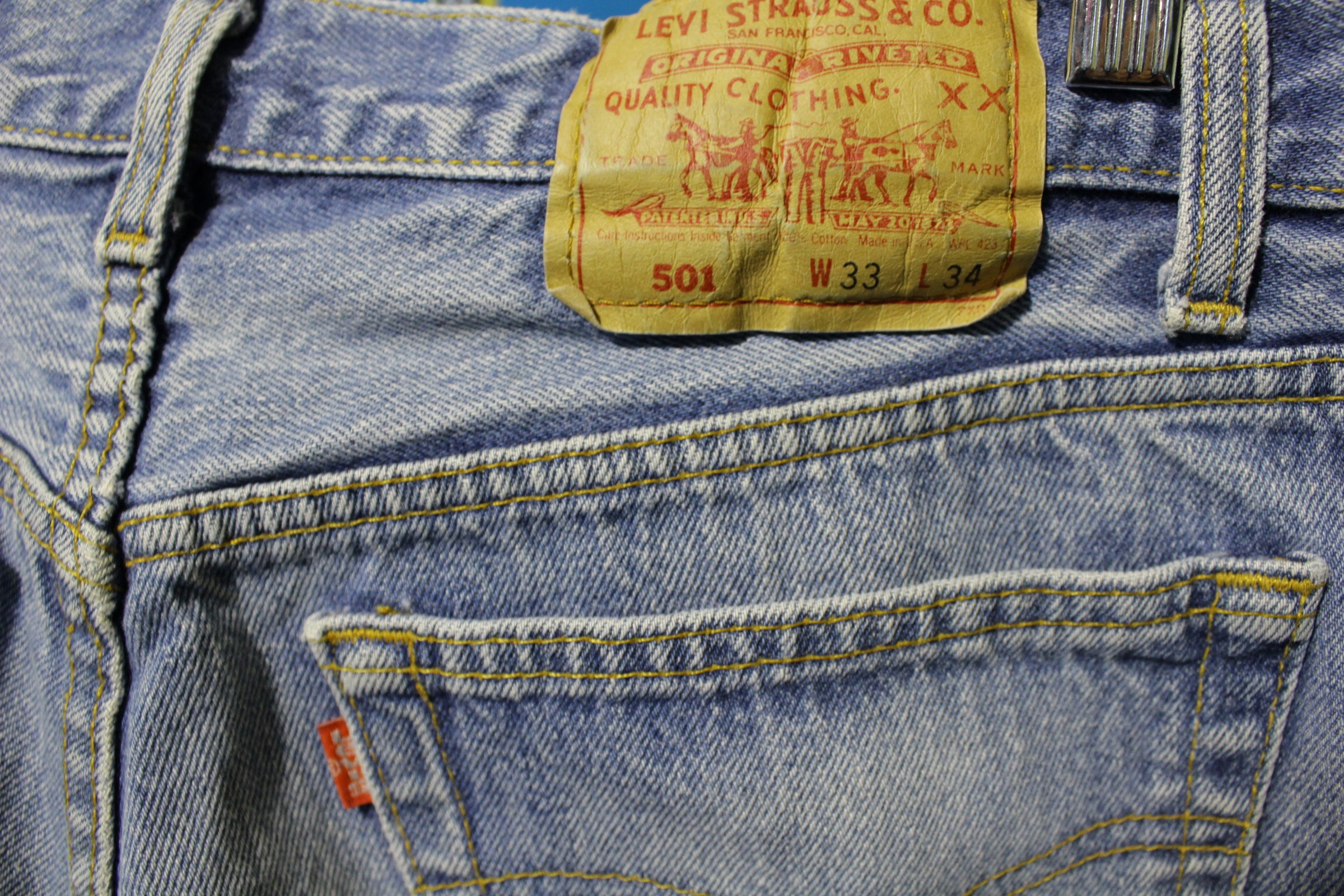 80s Levis 501 Button Fly Jeans. Vintage USA Made Faded Distressed Deni –  thefuzzyfelt