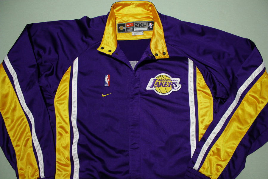 lakers warm up suit