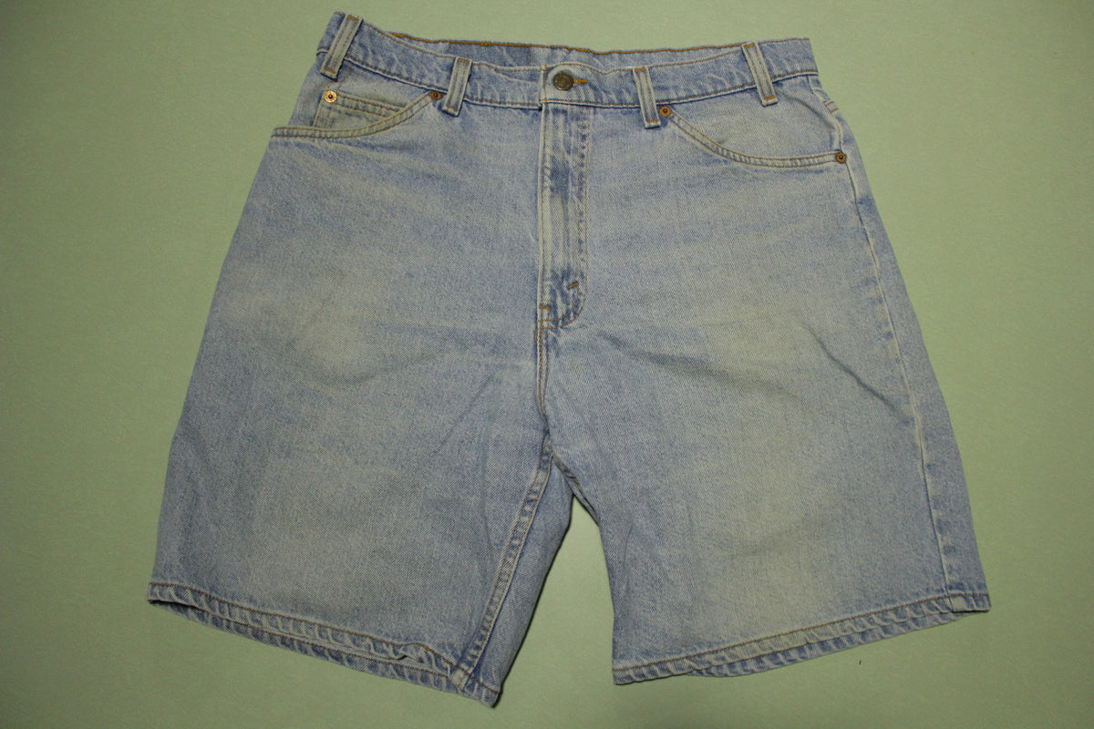 Levis Vintage 550 90's Made in USA Light Wash Denim Jean Shorts –  thefuzzyfelt