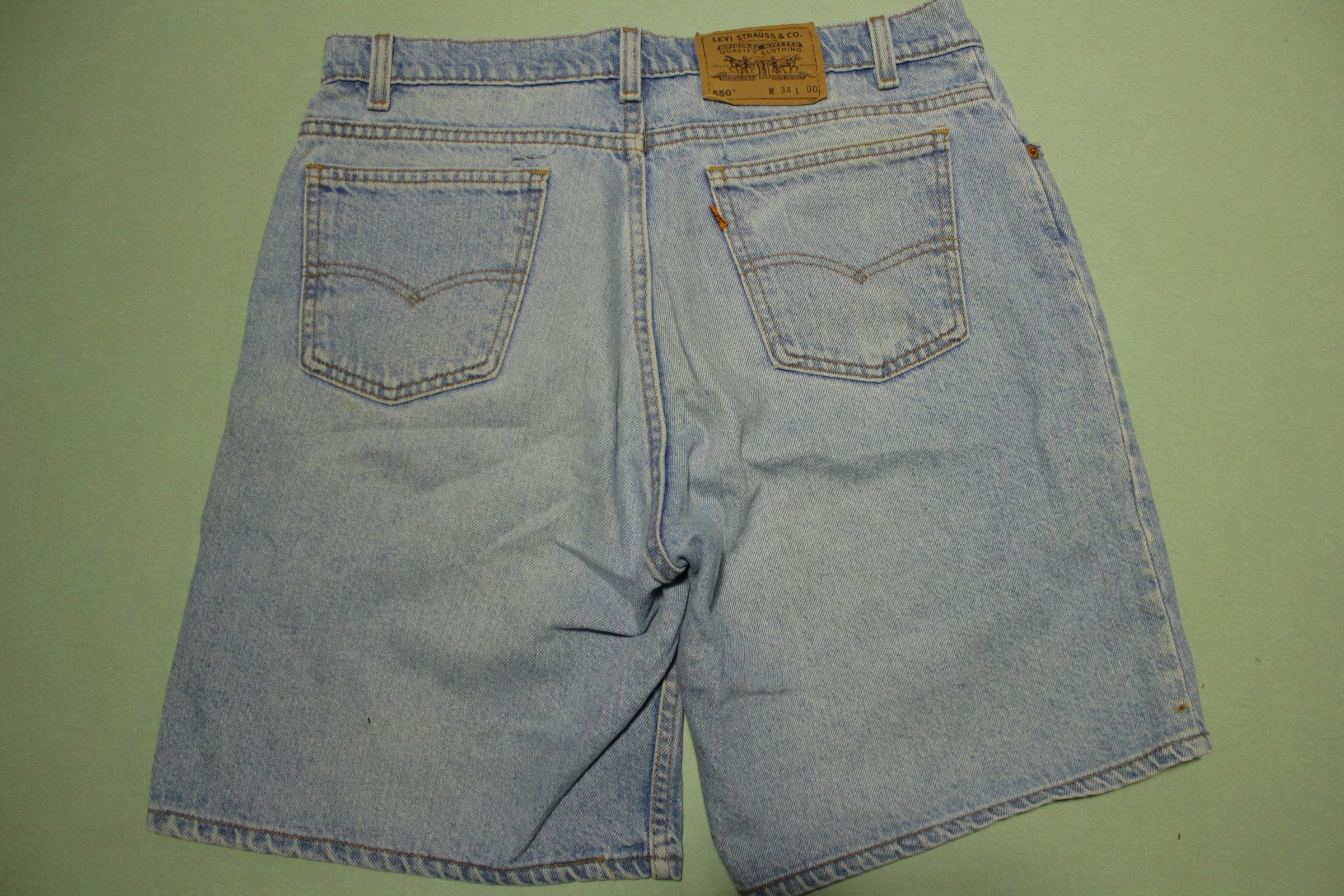 Levis Vintage 550 90's Made in USA Light Wash Denim Jean Shorts –  thefuzzyfelt